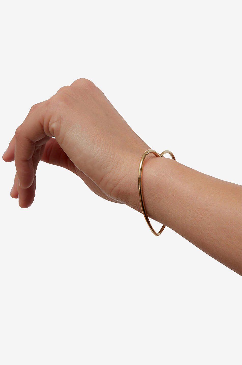 Coeur Lisse PM yellow gold closed bangle