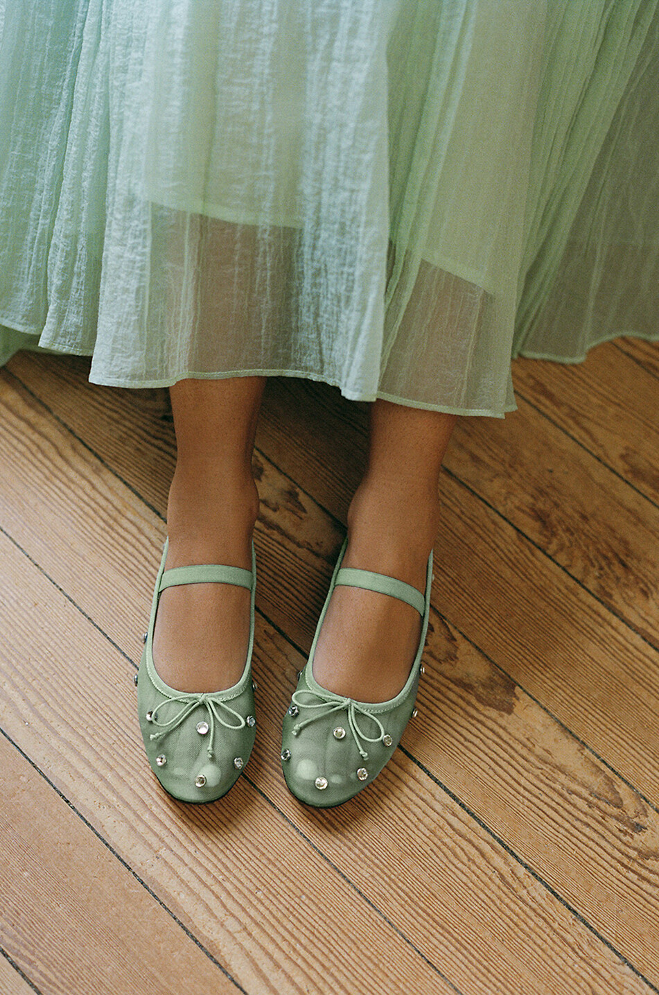 LOEFFLER RANDALL Ballerines en mesh et cristaux Leonie Femme VERT 3