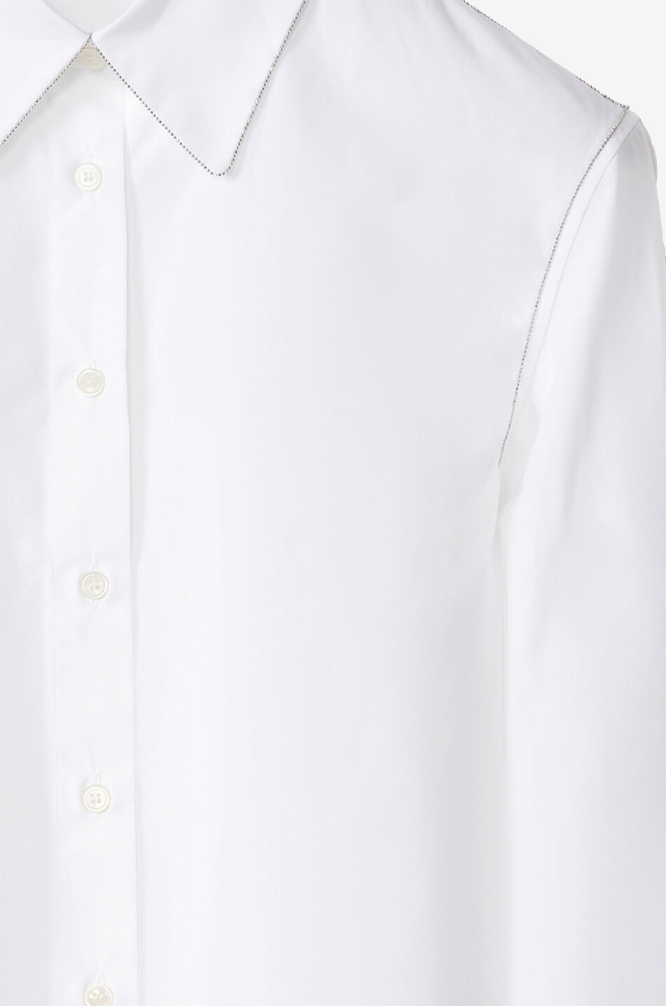 Popelinehemd mit silbernen Perlenstickereien
