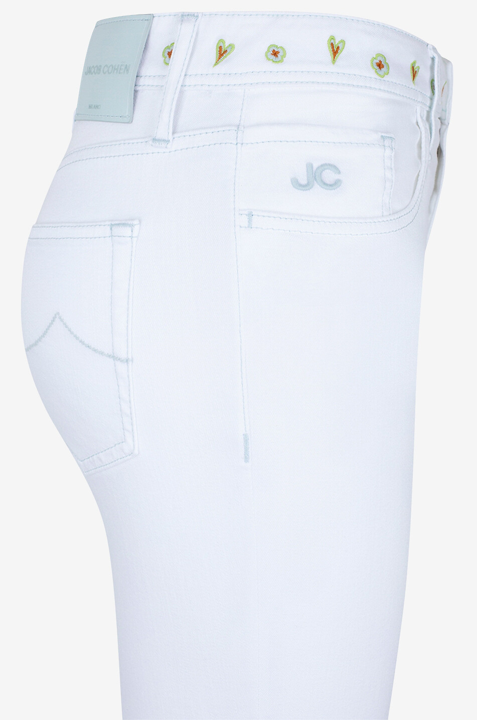 JACOB COHEN Jean évasé raccourci en lyocell et coton Victoria Femme BLANC 6