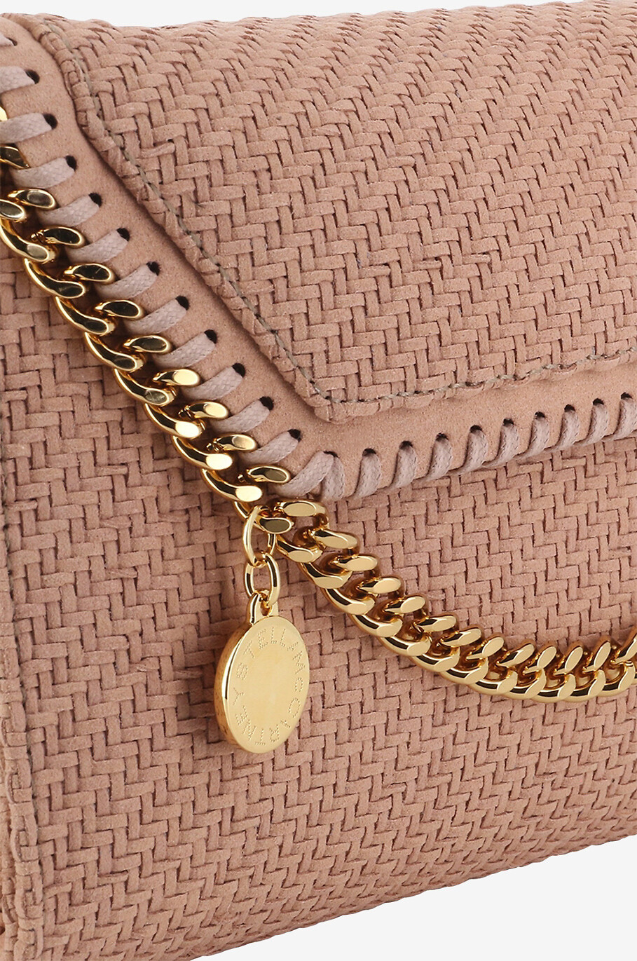 STELLA McCARTNEY Geflochtene vegane Brieftasche mit Kettengurt Falabella Damen ROSA 5