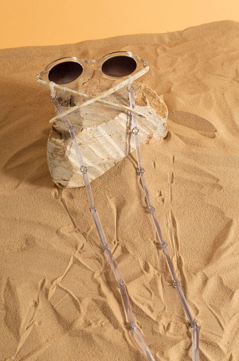 Spaghetti Ice Clear eyewear chain