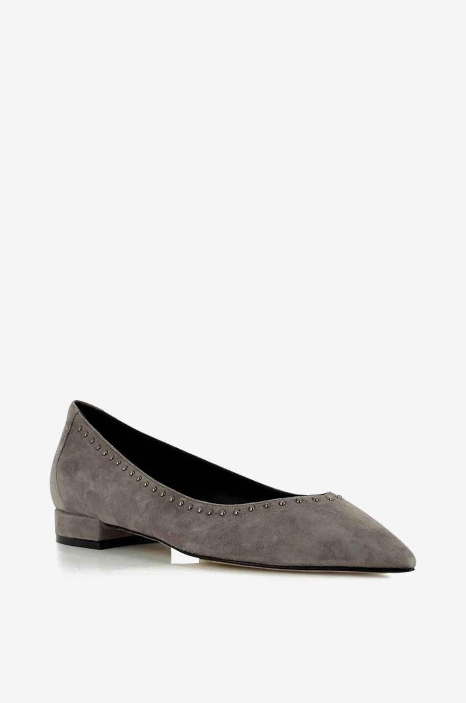 Ballerines en daim et bordures cloutées