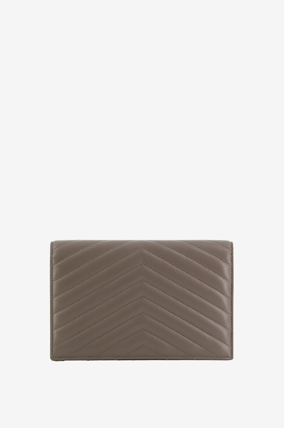 SAINT LAURENT PARIS Portefeuille chaîne en cuir nappa matelassé Cassandre Envelope Femme GRIS 6