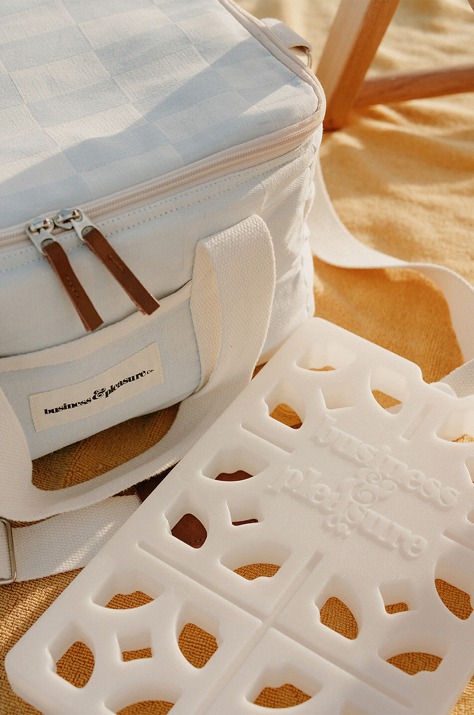 BUSINESS & PLEASURE CO. Pain de glace Breeze Block Maison MULTICOLORE 8