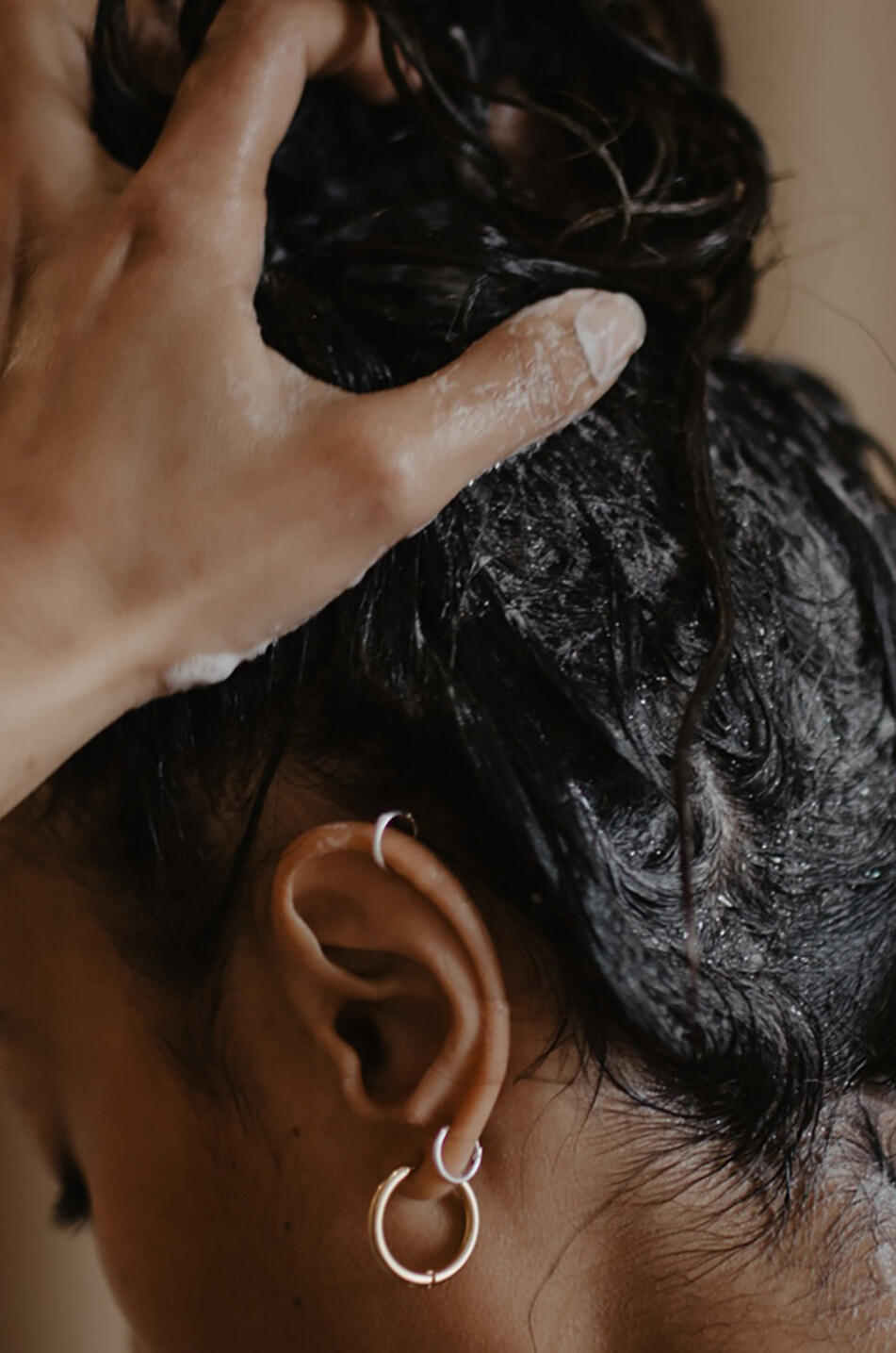 BEAUTY DISRUPTED Festes Shampoo für trockenes Haar Alpine Glow Damen Farblos 3