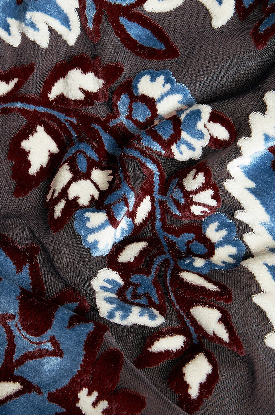 Transparentes Schlauchkleid aus Dévoré-Samt mit Paisley-Motiv