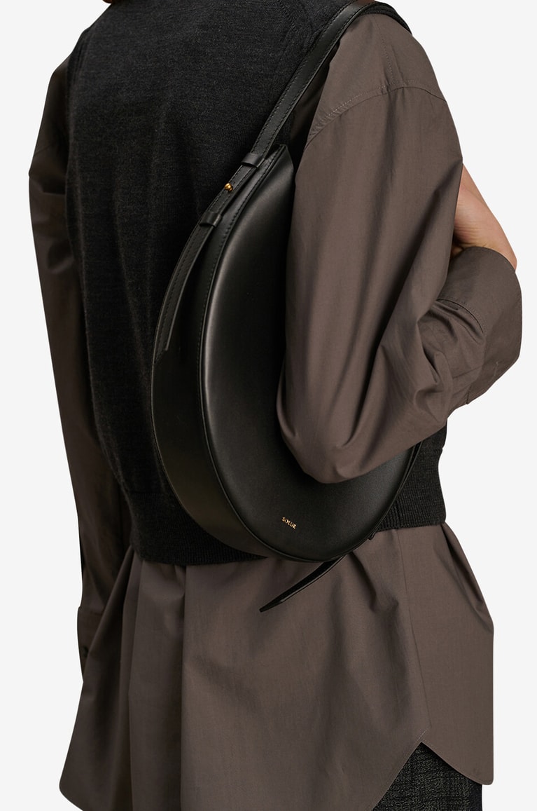 Haut Chemisier Gris Foncé Maille Transparente, Détail Croisé Et Strass – Taille L