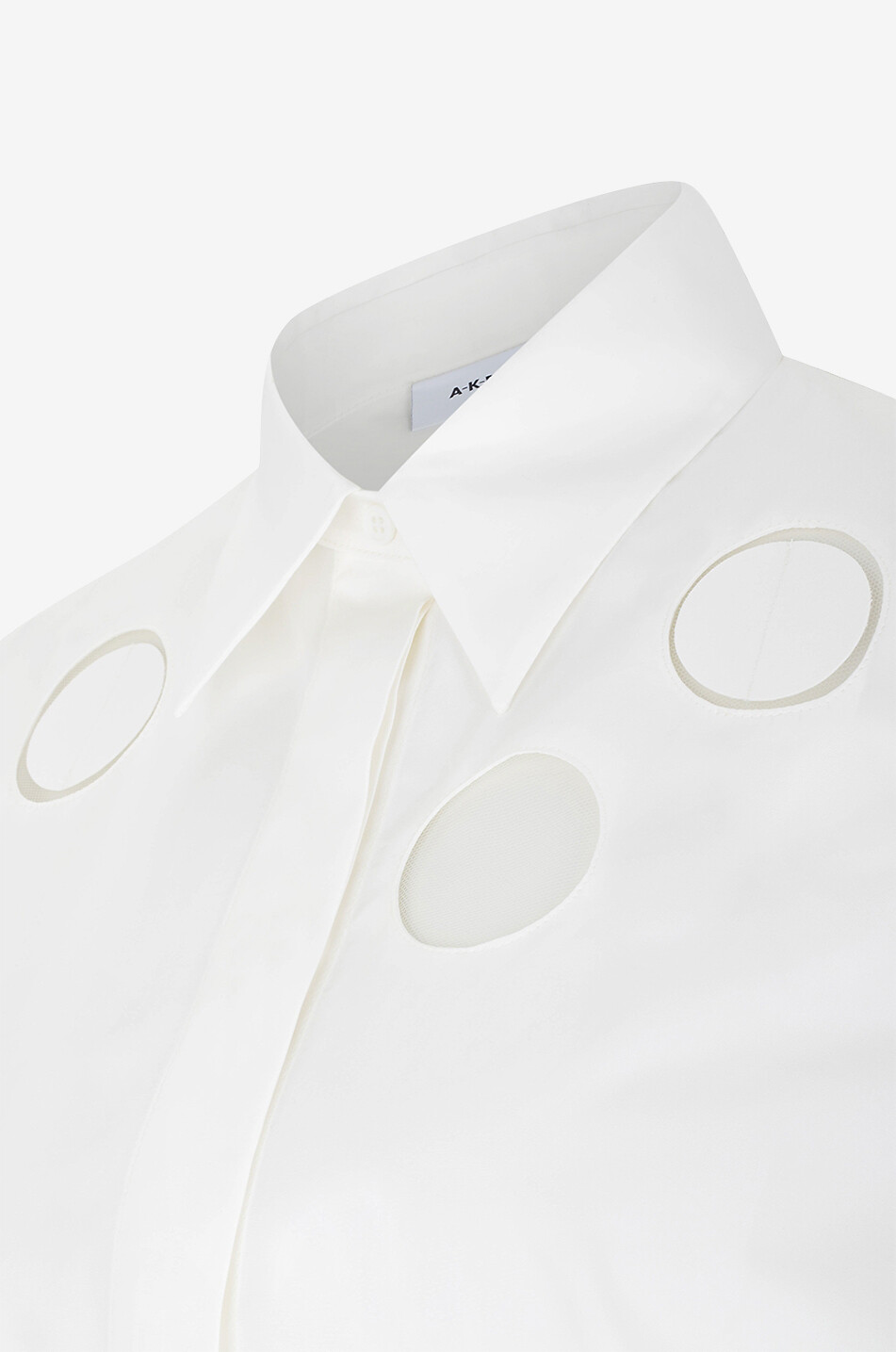 Popeline- und Tüllhemd mit Tupfenausschnitten