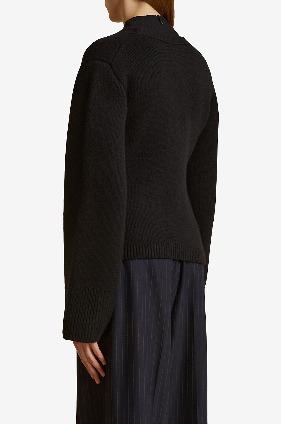 KHAITE The Scarlet button-down V-neck cashmere cardigan Women BLACK 4