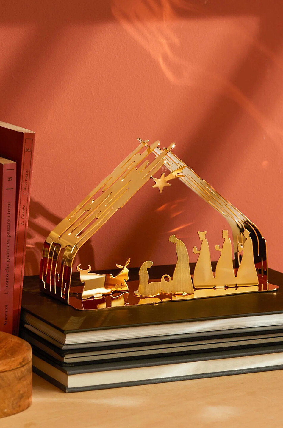 ALESSI Silberne Weihnachtskrippe Bark Crib Haus STAHLFARBEN 3