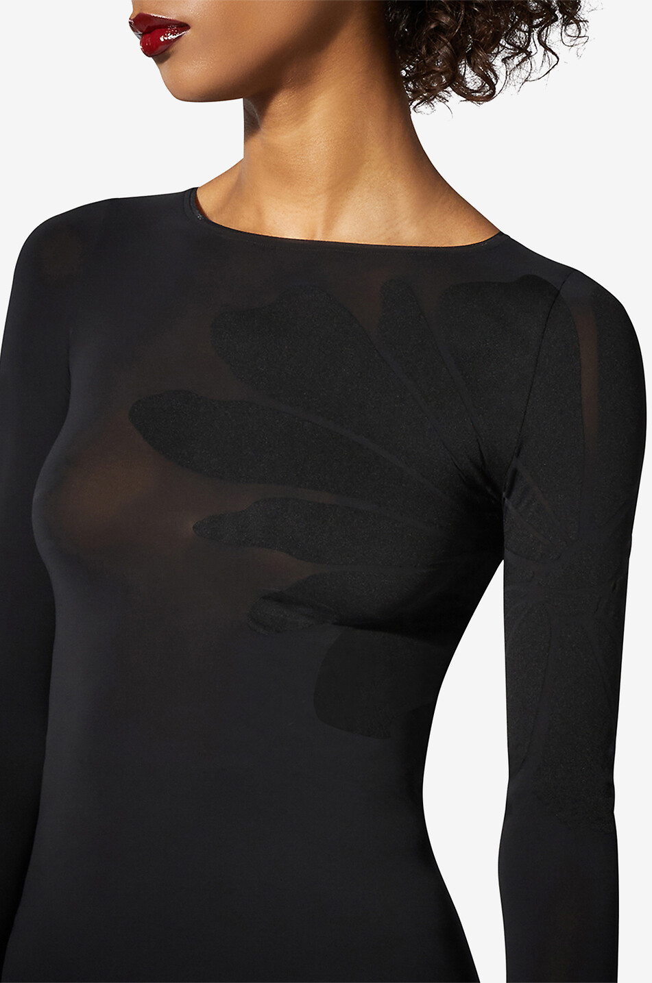 Black body hugging top deals