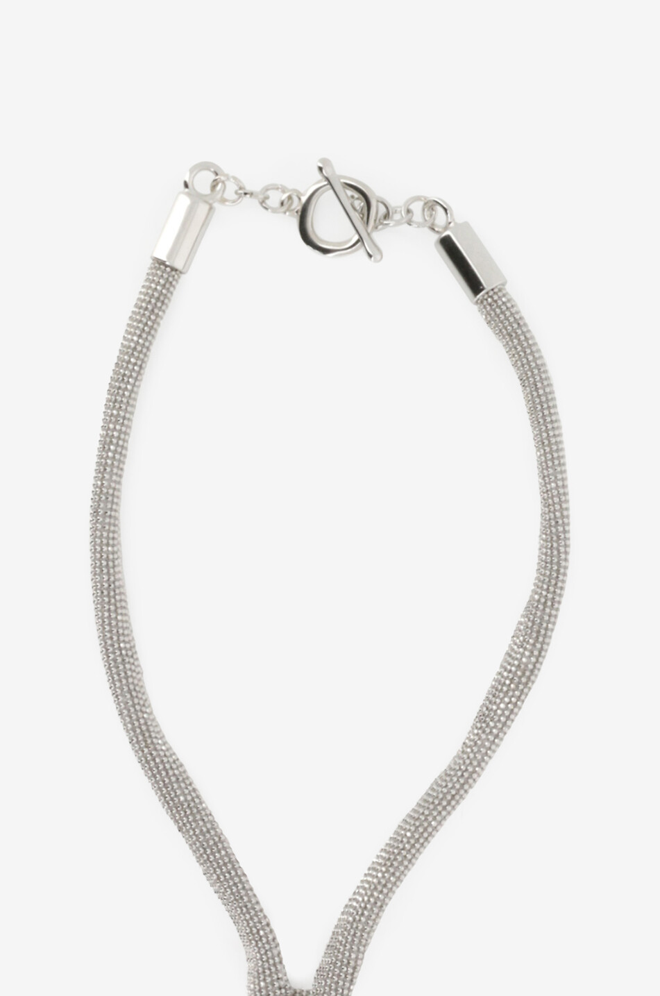 Collier cravatte orné de fil diamante