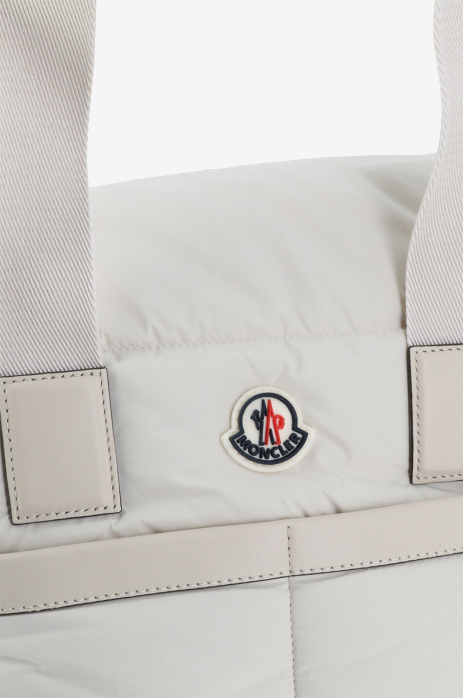 MONCLER Wickeltasche aus gestepptem Nylon und Leder Baby CREMEFARBEN 6