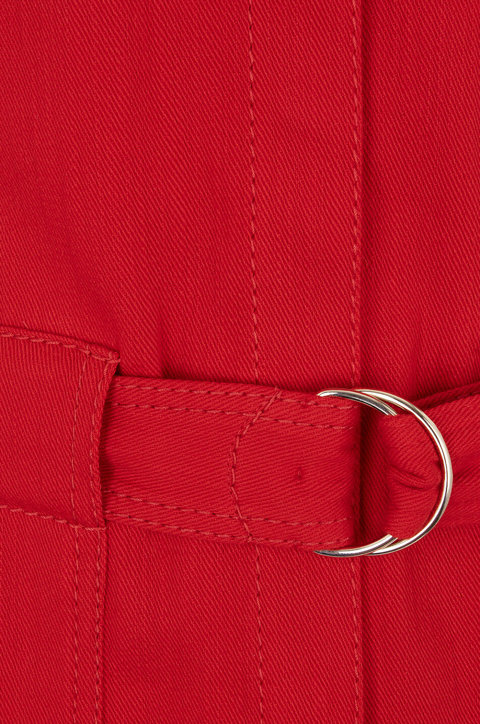 Kurzes ärmelloses Denimkleid mit Gürtel