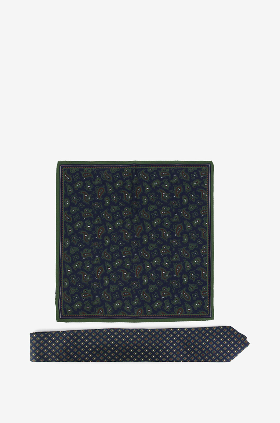 Nilo diamond-patterned tie and Paisley-printed pocket square