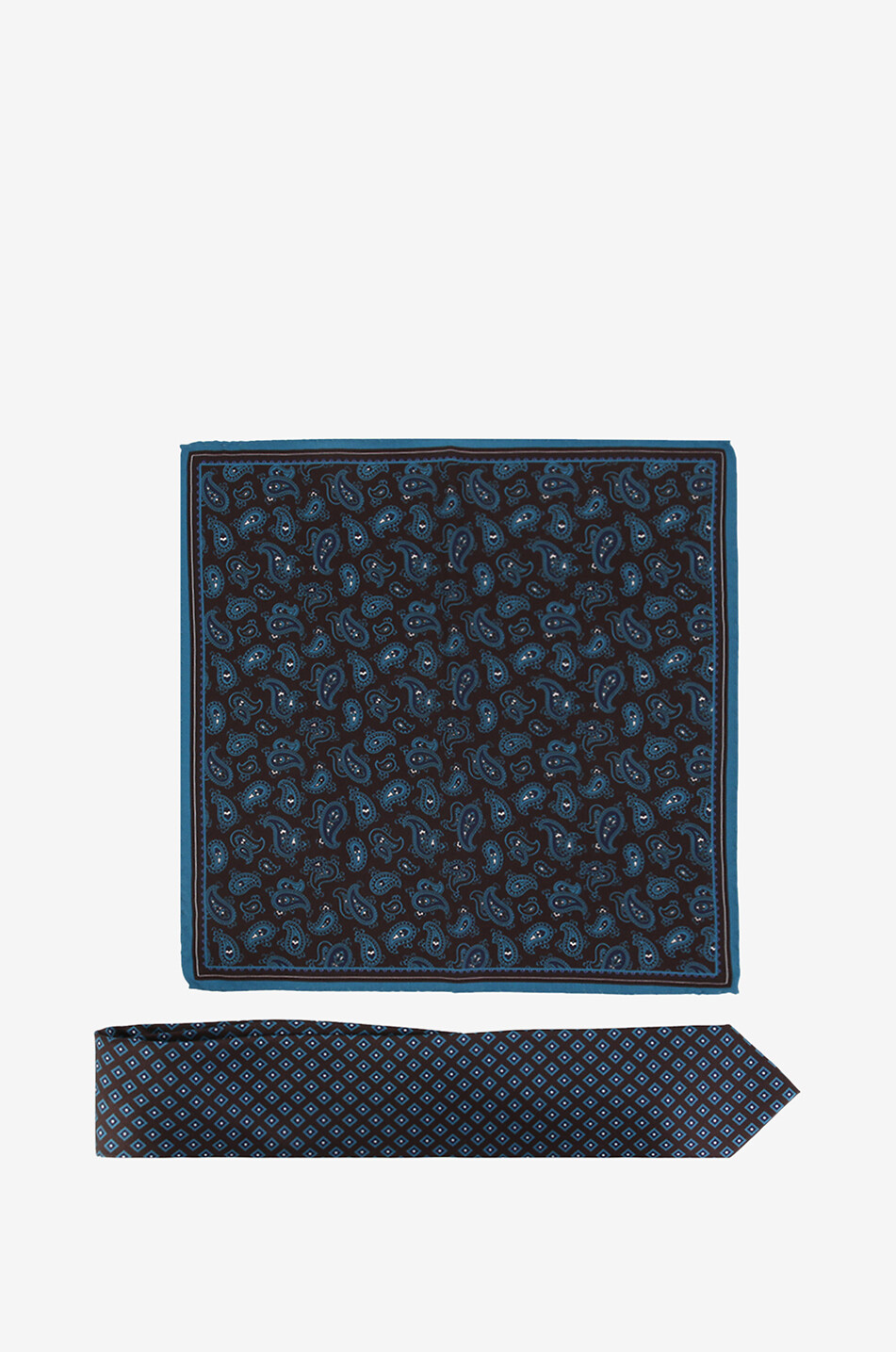 Nilo diamond-patterned tie and Paisley-printed pocket square
