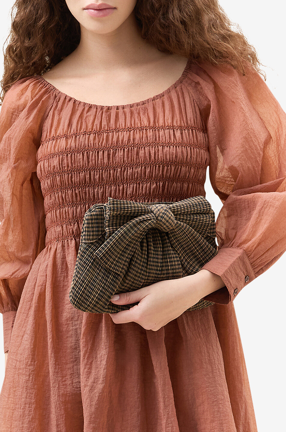 LOEFFLER RANDALL Pochette en tissu plissé détail noeud Rayne Femme MARRON 3