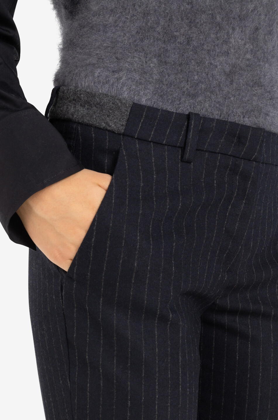 Zigarettenhose aus Nadelstreifen-Flanell Krystal