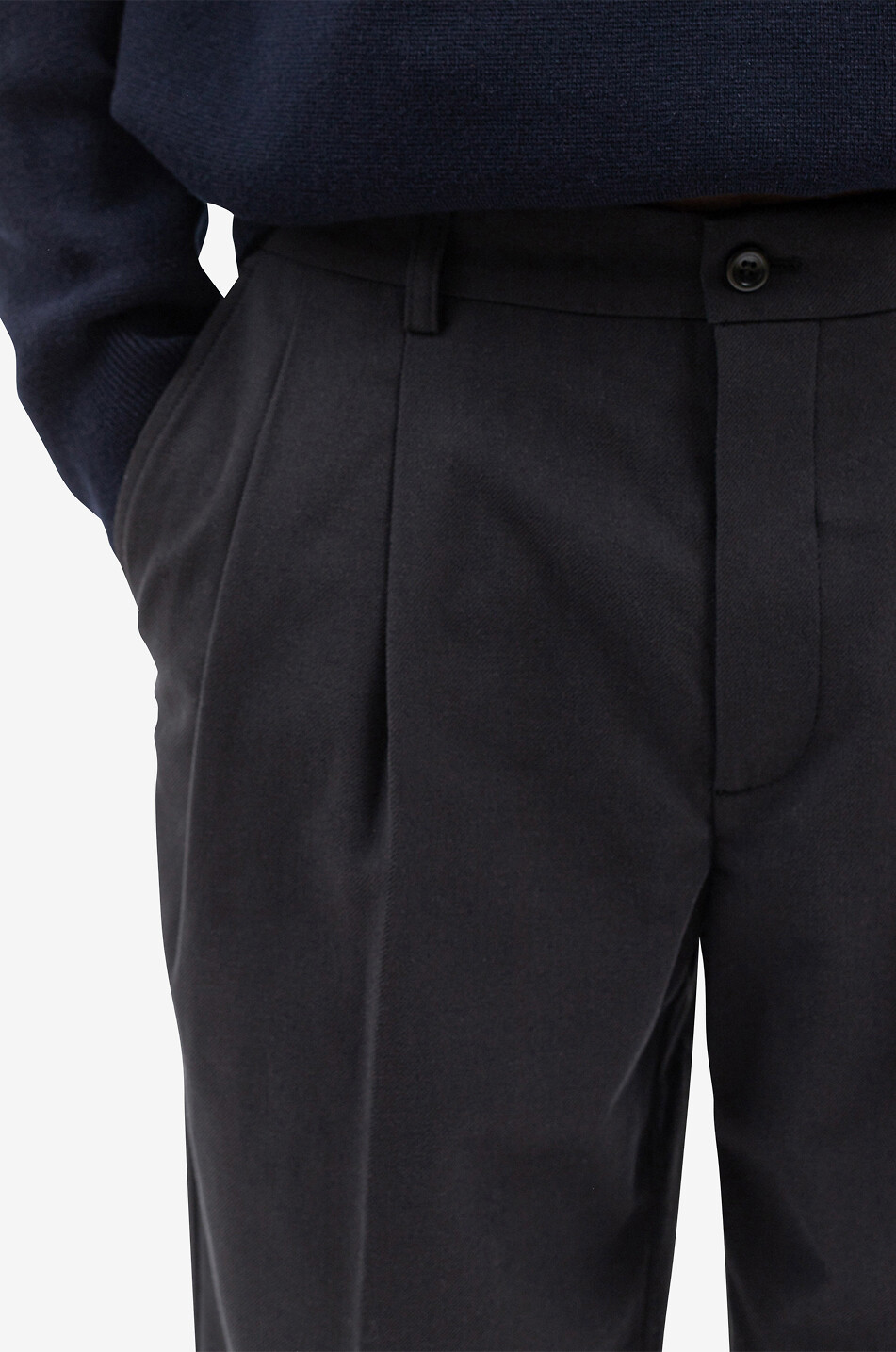 NORSE PROJECTS Benn twill trousers with waistband tucks Men BLACK 5