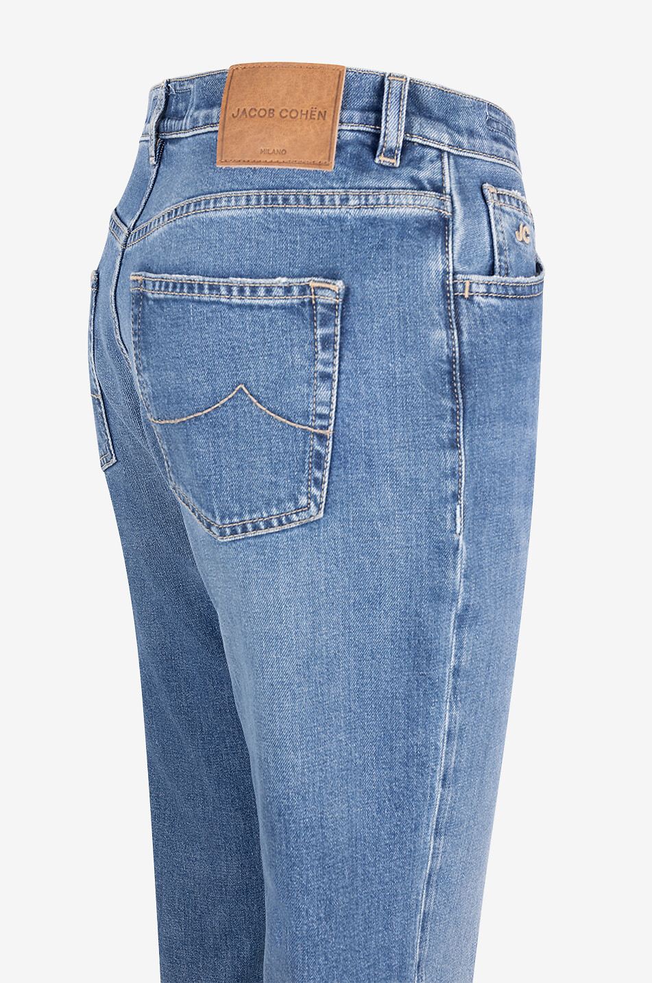 Jeans mit geradem Bein aus Baumwolle und Lyocell Holly