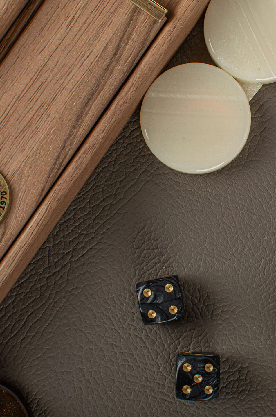 MANOPOULOS Backgammon-Spiel aus Holz und Kunstleder Premium Crocodile Tote Haus GRAU 5