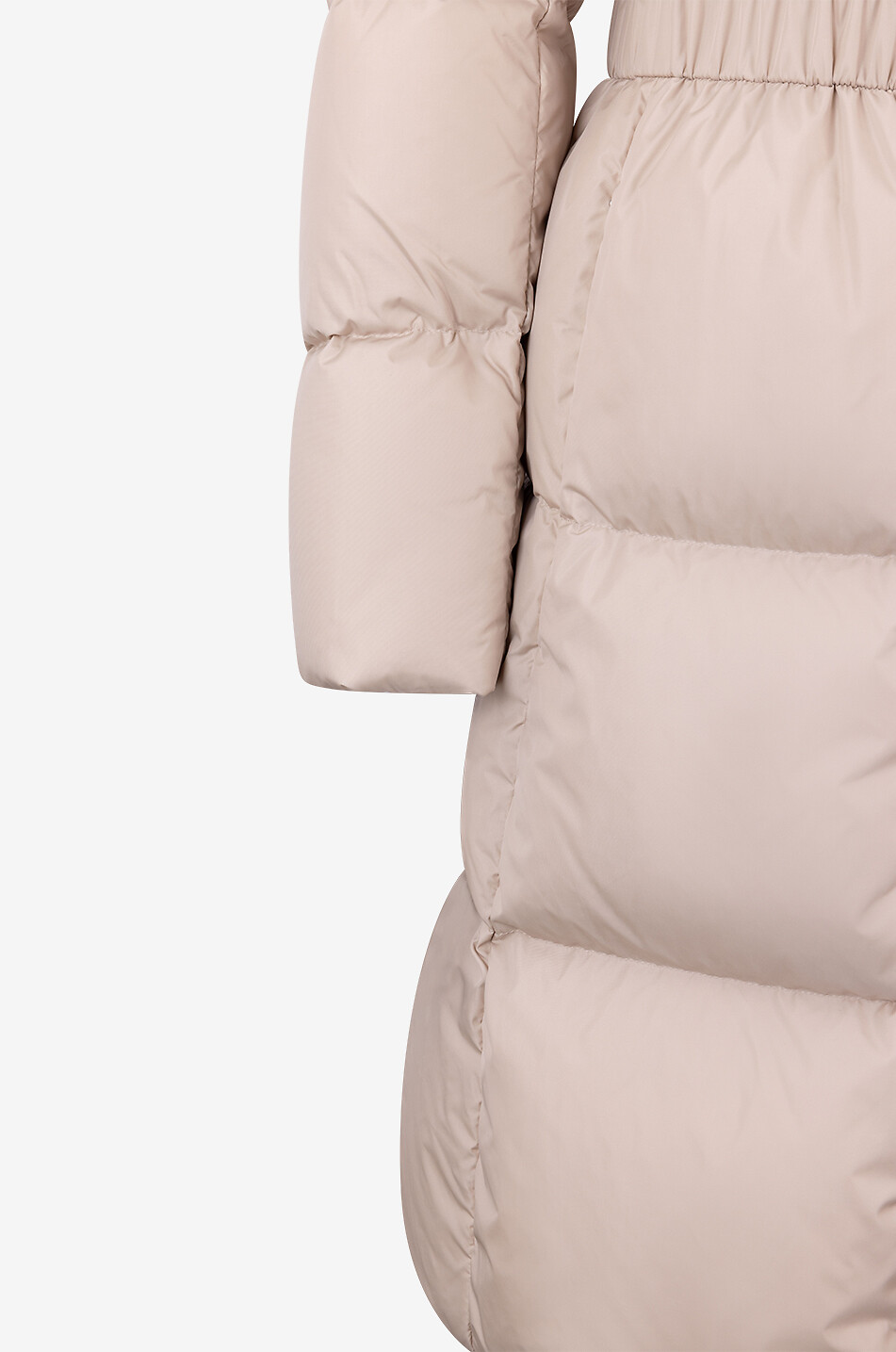 Mid-length cinched high-neck down jacket