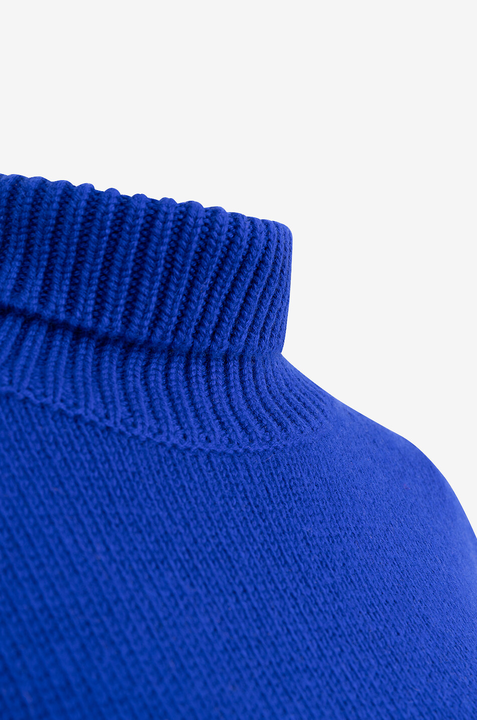 LISA YANG Heidi relaxed cashmere jumper with stand-up collar Women BLUE 3