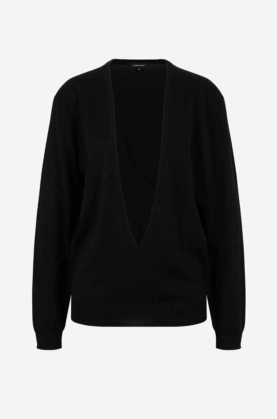 Feiner weiter Schurwollpullover mit sehr tiefem V-Ausschnitt