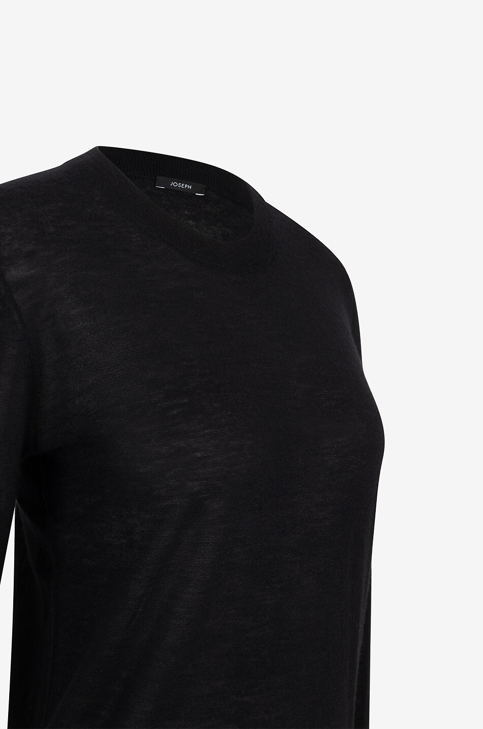 JOSEPH Pull fin ajusté à col rond en cachemire Femme NOIR 3
