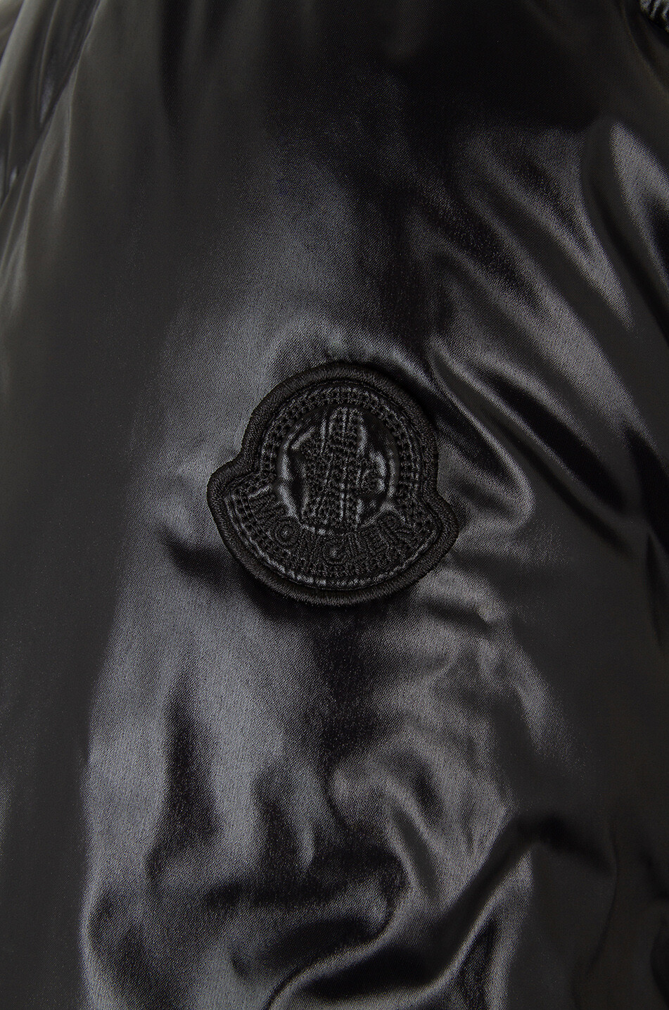 MONCLER Doudoune boxy laquée Breteuil Femme NOIR 3