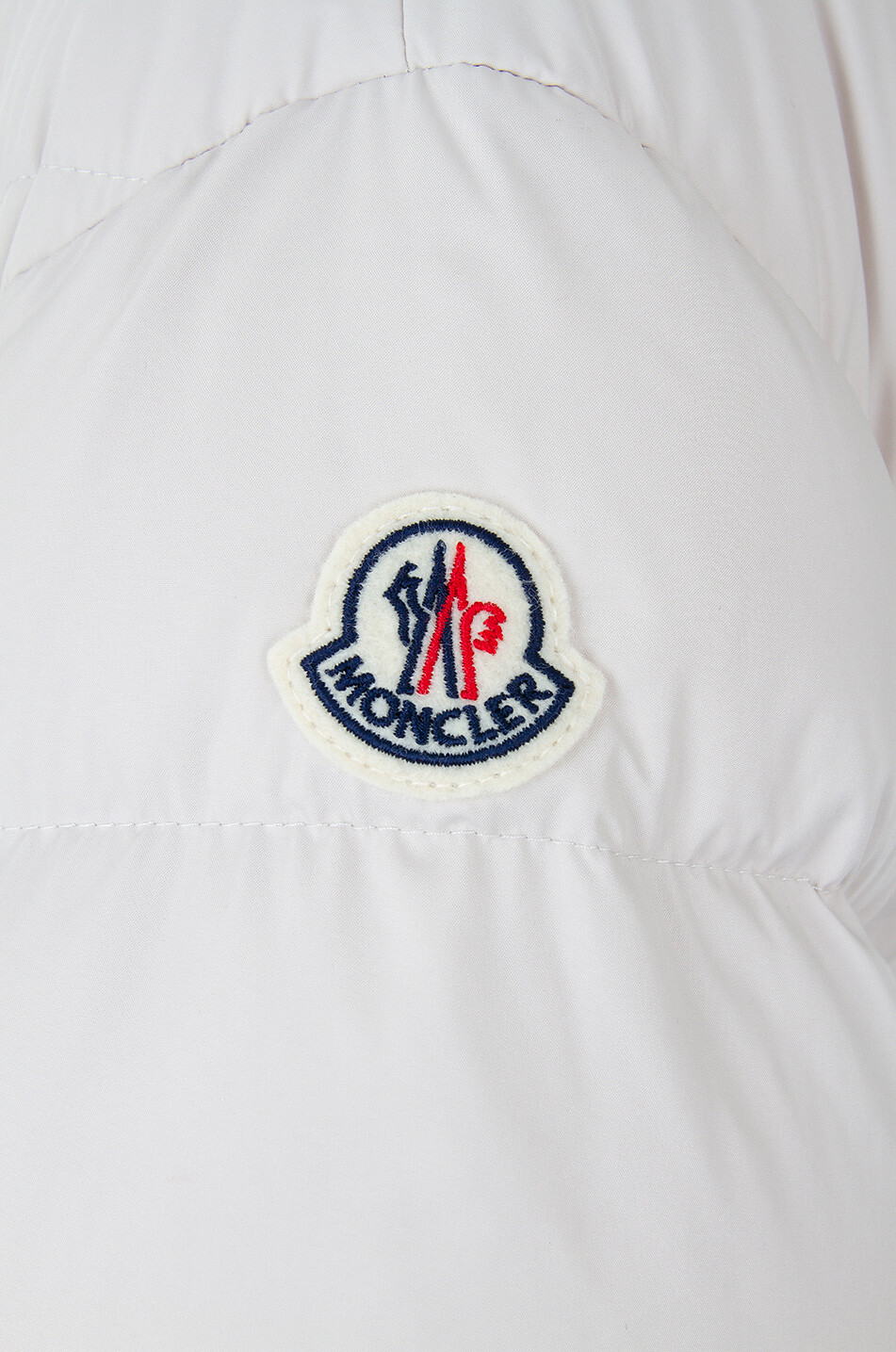 MONCLER Kurze taillierte Daunenjacke mit Gürtel Brosse Damen WEISS 3