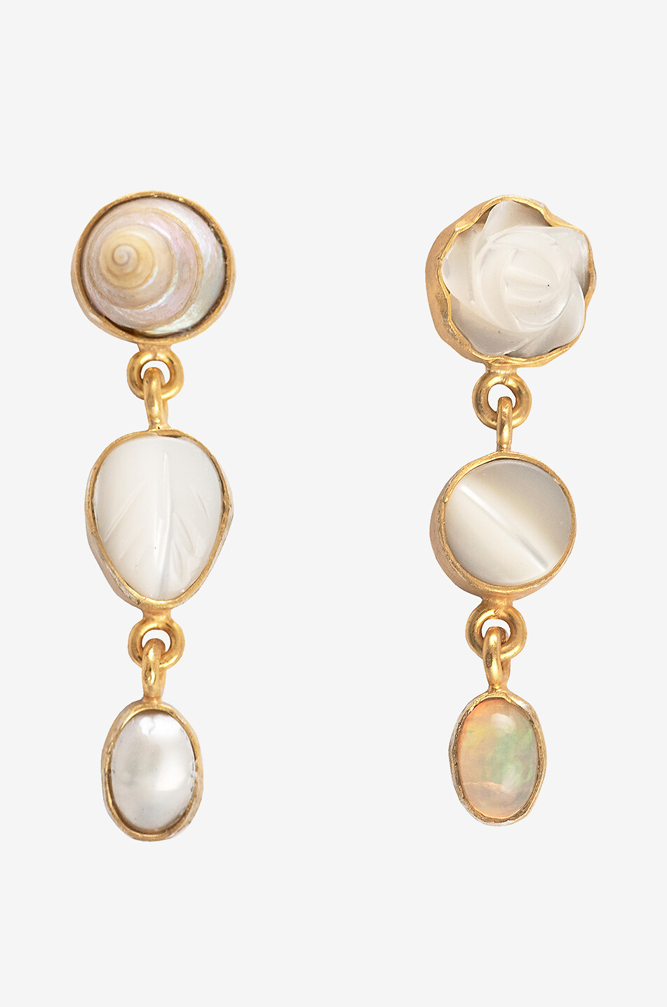 GRAINNE MORTON Three Charm Moving Drop earrings Women WHITE 1