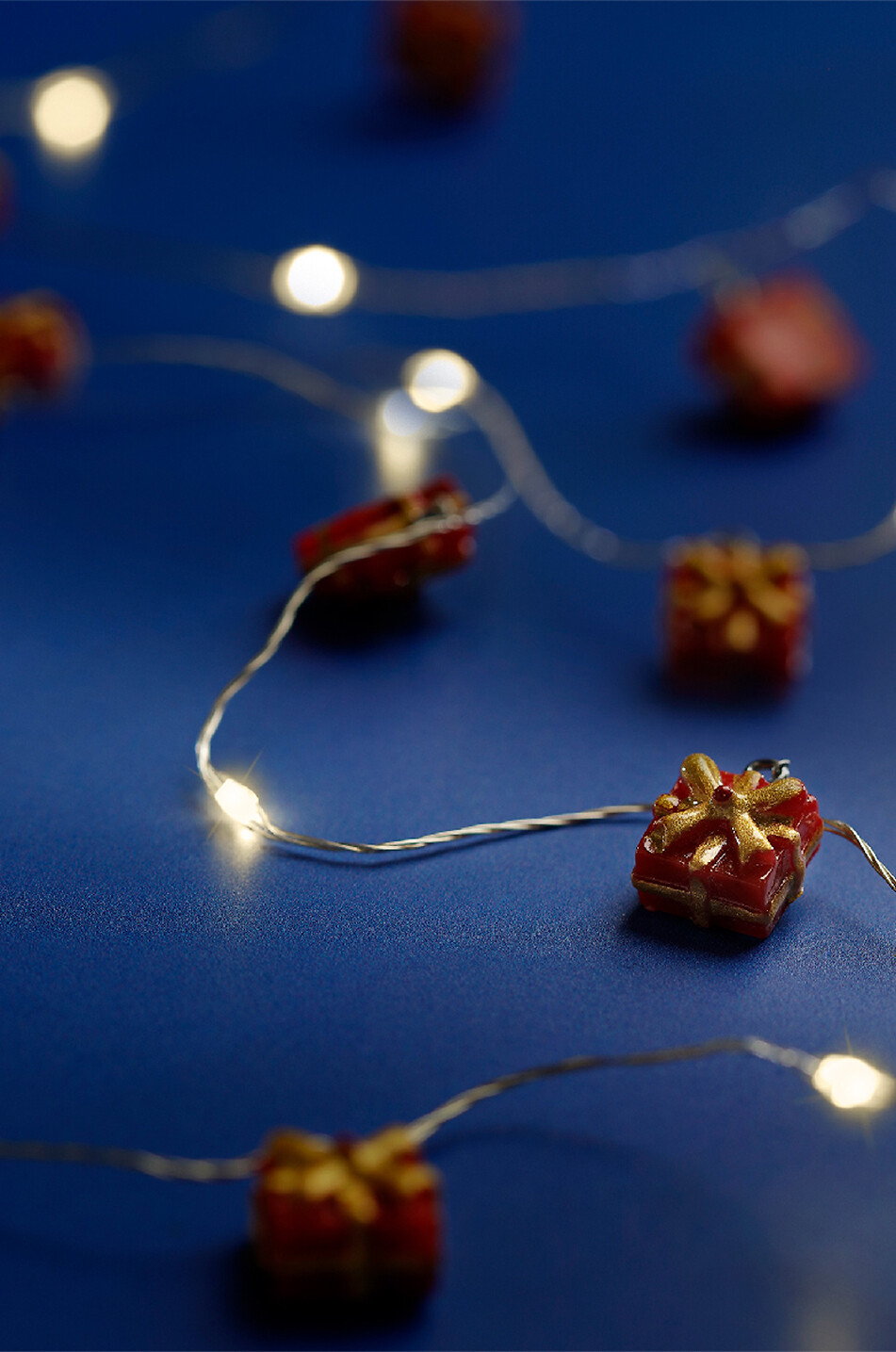 KAEMINGK LED-Lichterkette mit Deko Christmas Haus BUNT 3