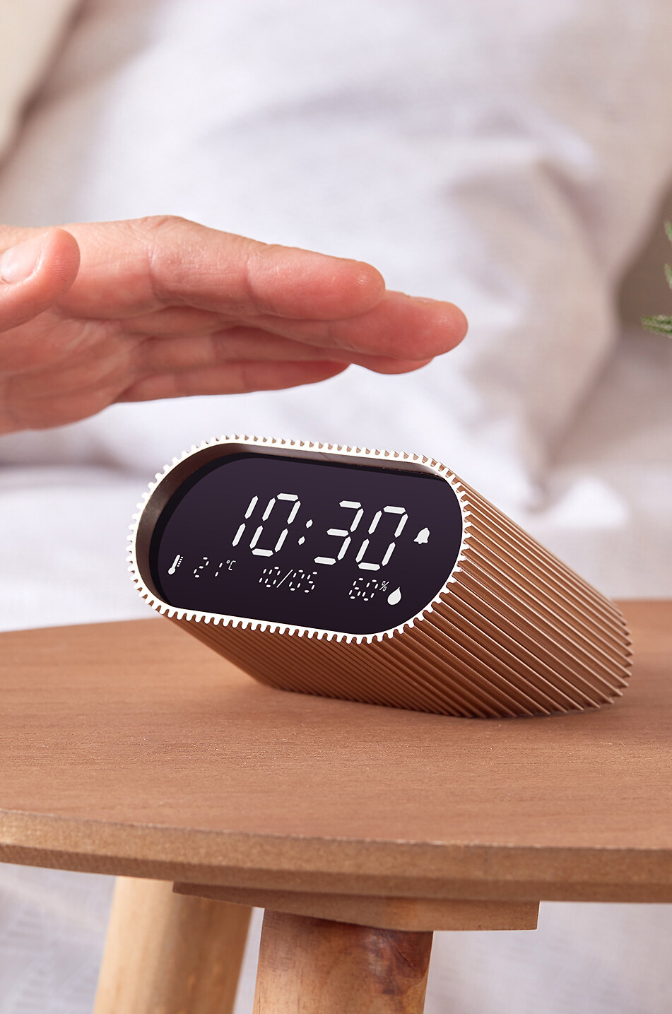 COMPUTERWORKS LCD-Wecker mit Temperatur- und Luftfeuchtigkeitsanzeige Lexon Ray Clock Haus GOLDEN 4