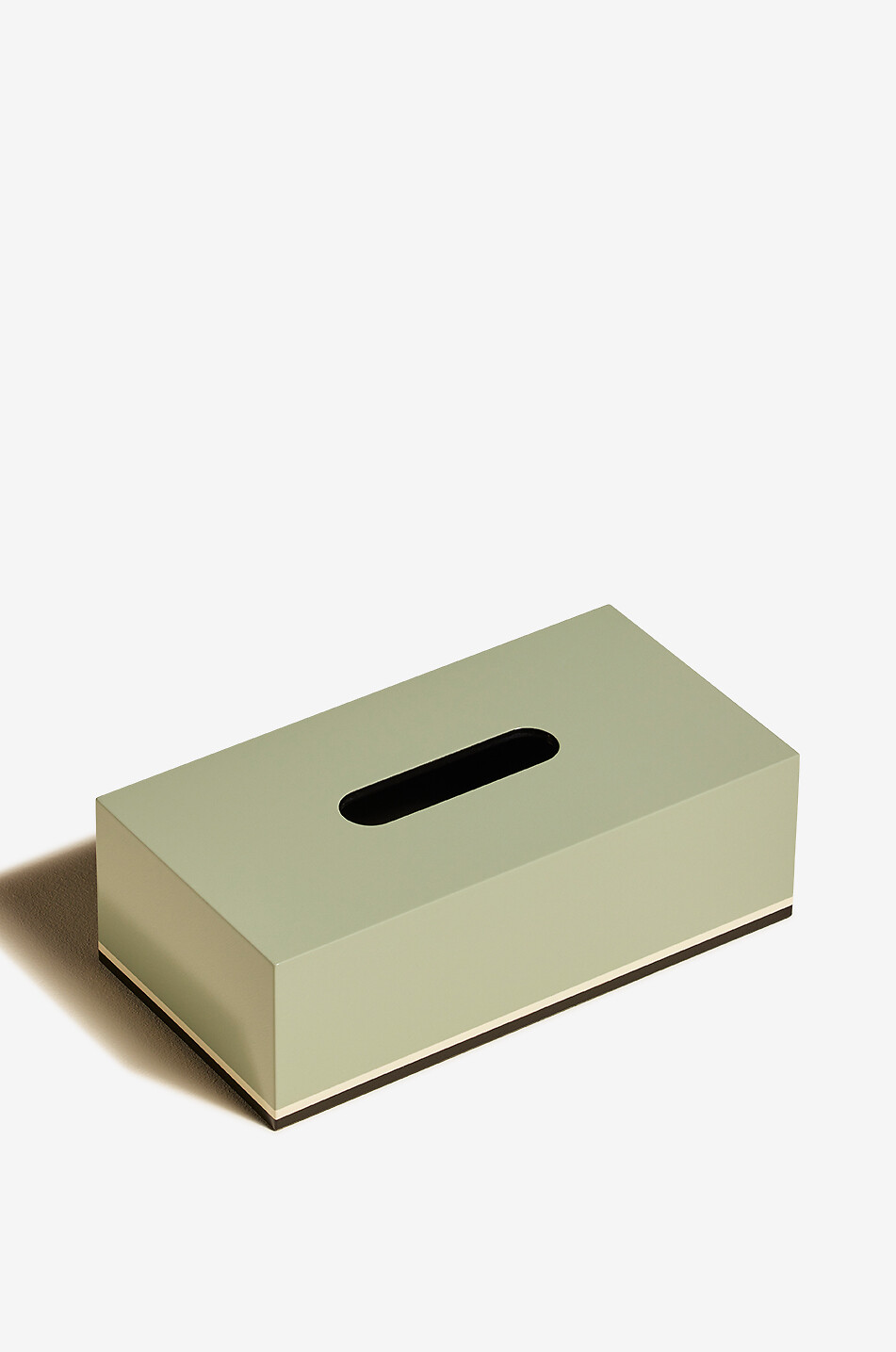 Lacquered wood handkerchief box