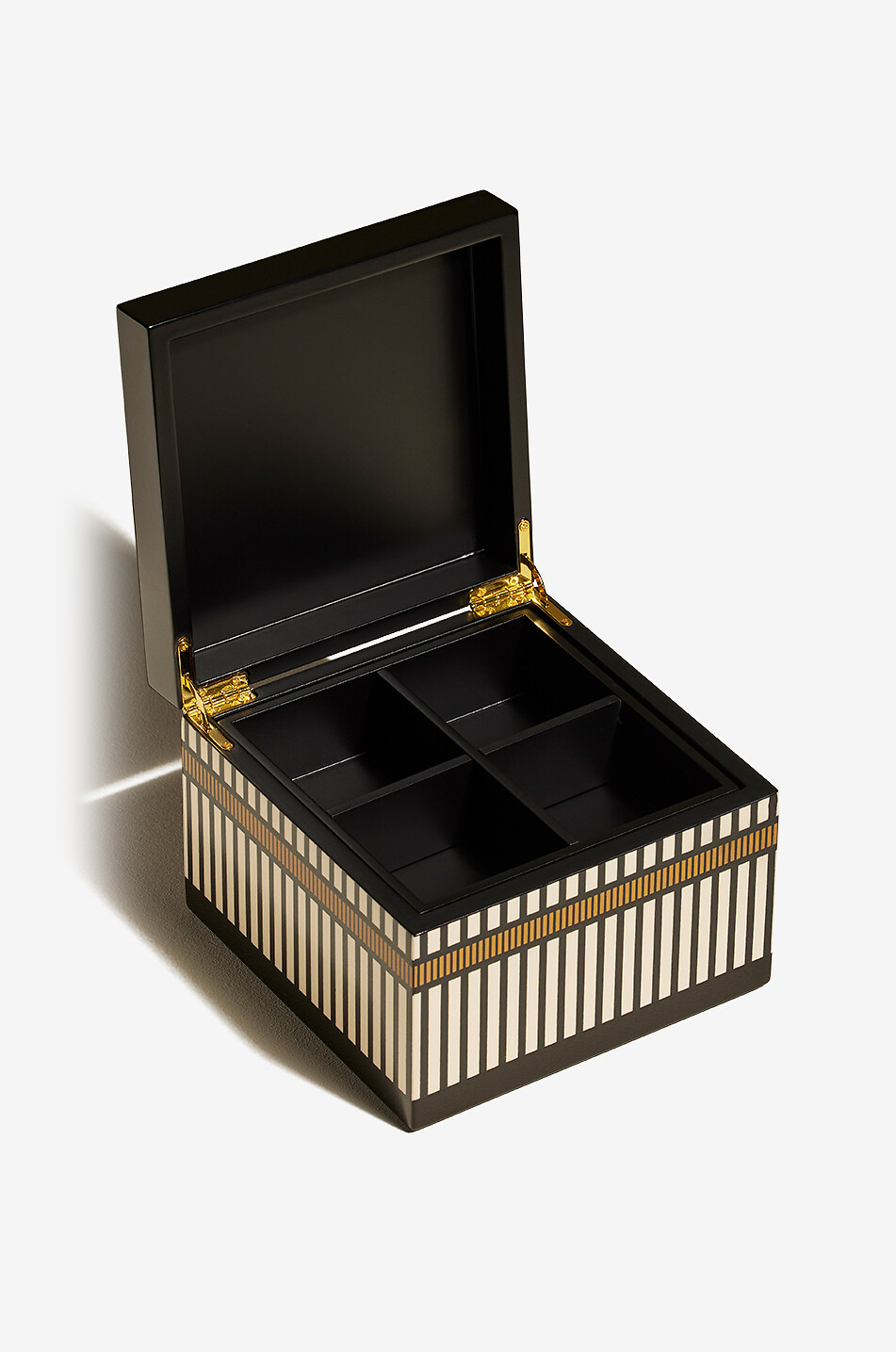 MAISON SARAH LAVOINE Boîte à bijoux en bois laqué Esmée Maison MULTICOLORE1 1