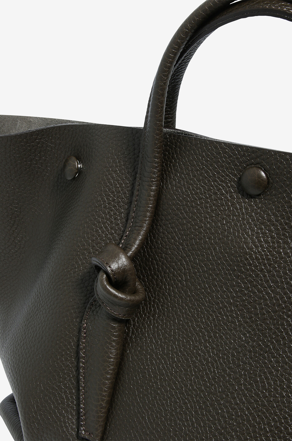 Shopper aus genarbtem Kalbsleder Drop