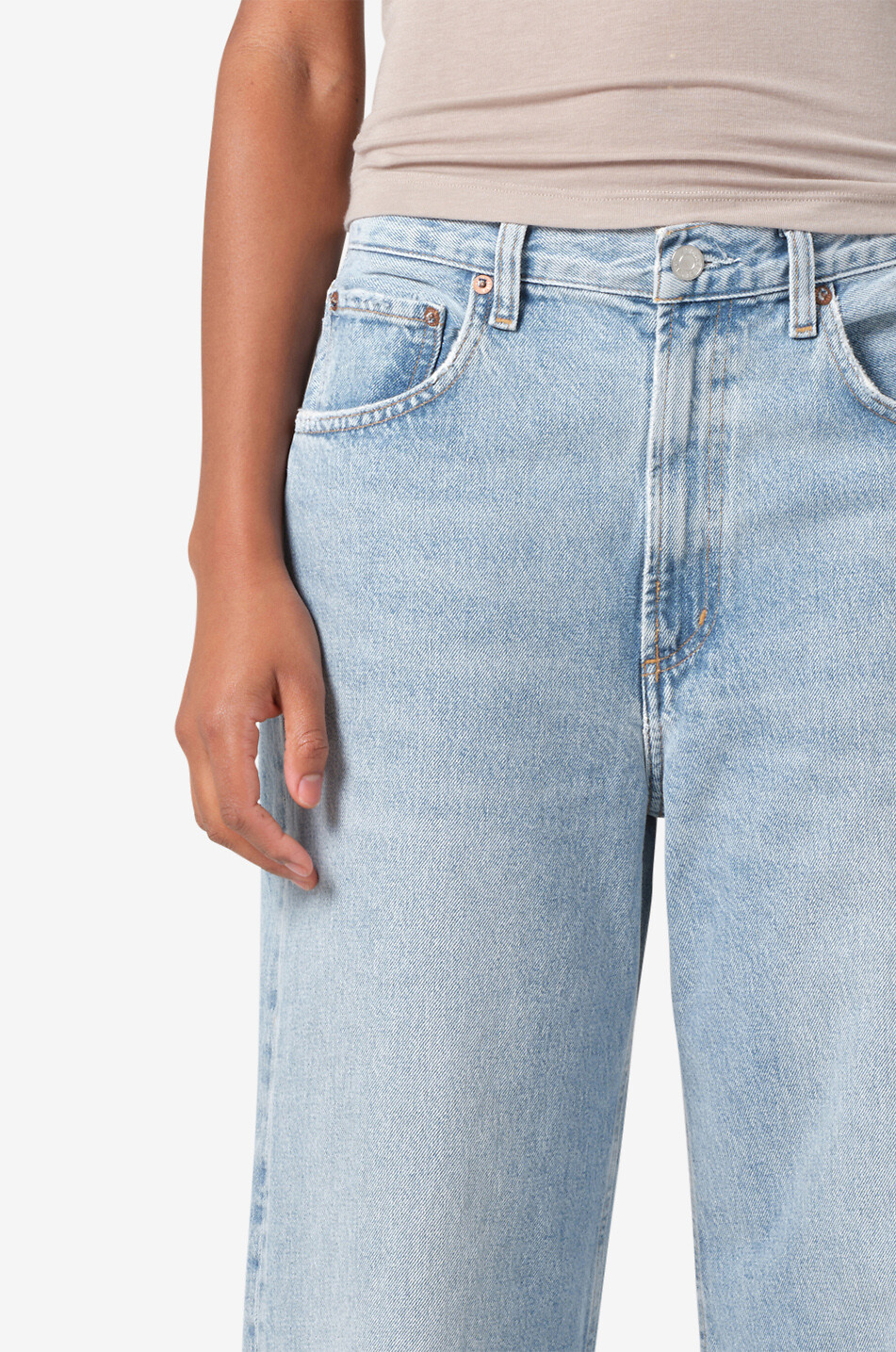 Low Curve wide-leg jeans