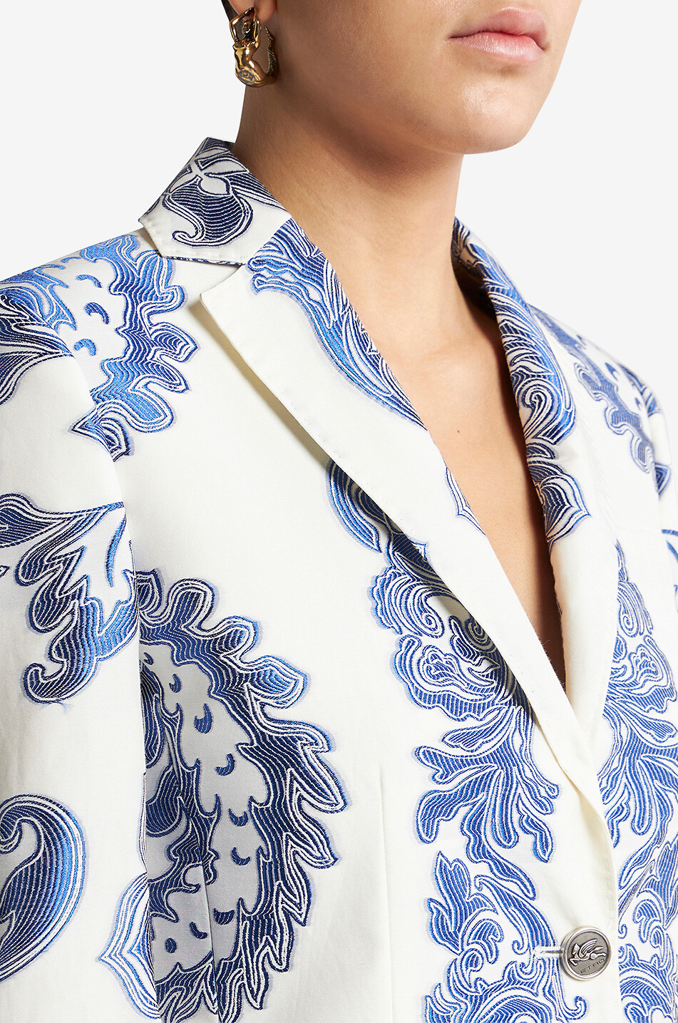 Floral jacquard cinched blazer