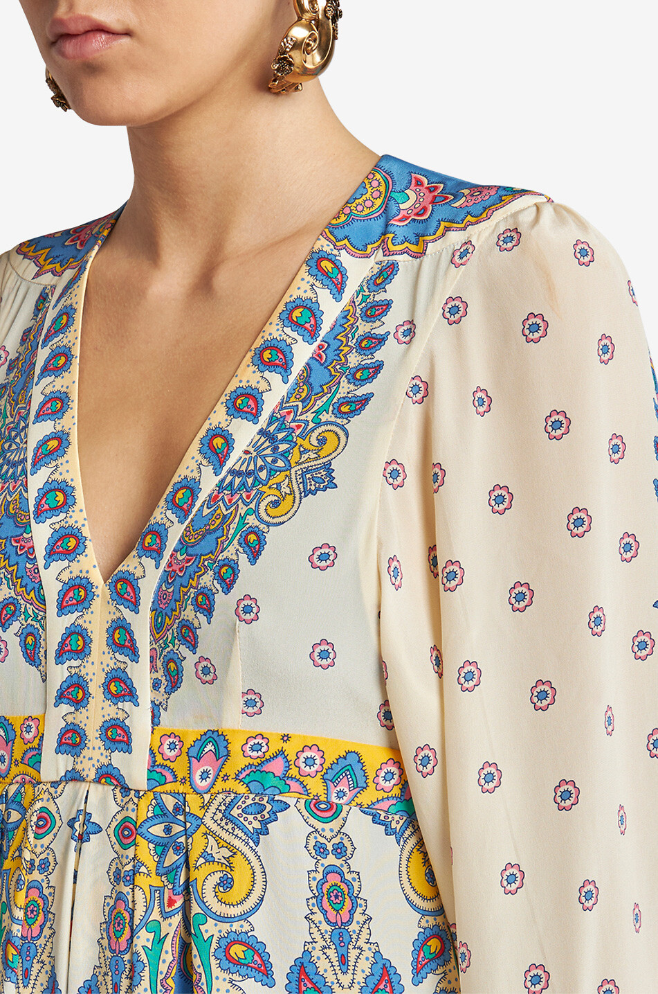 Langes Empirekleid aus Seide Paisley Medallions