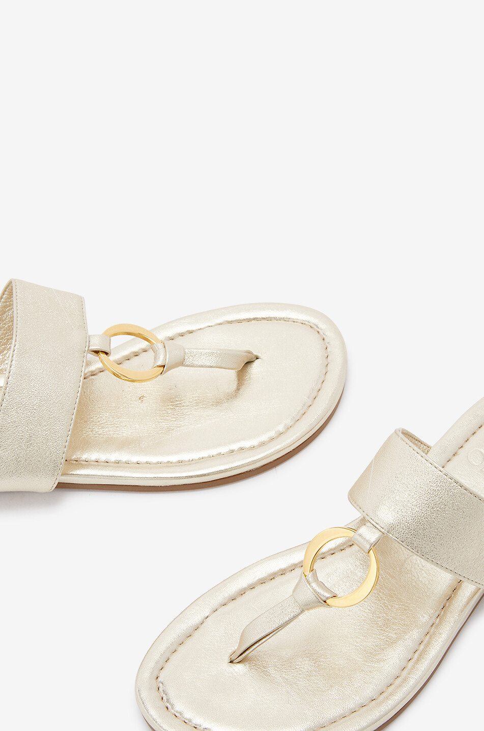 ODISSI Zehensandalen aus glänzendem Leder Olivia Damen GOLDEN 9