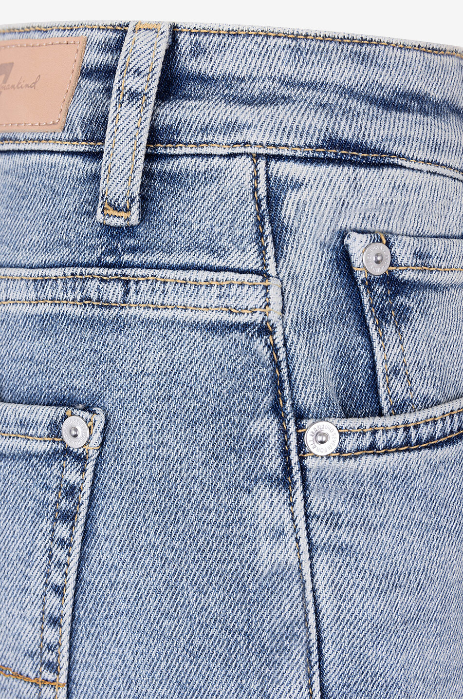 7 FOR ALL MANKIND Calie Amuse Me faded straight-leg jeans Women LIGHT BLUE 3