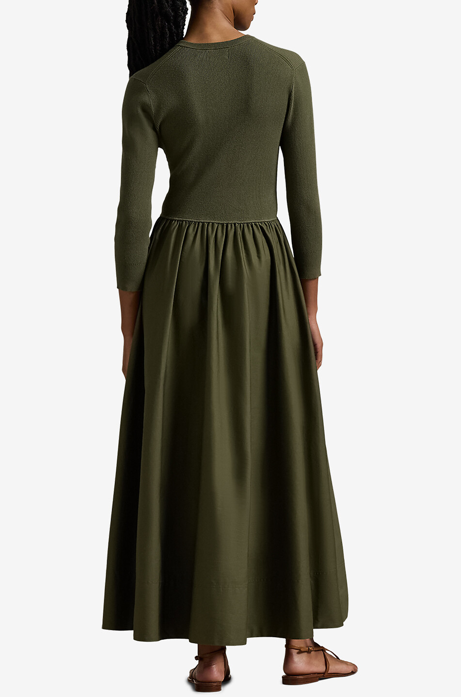 Langes ausgestelltes Strick- und Popelinekleid