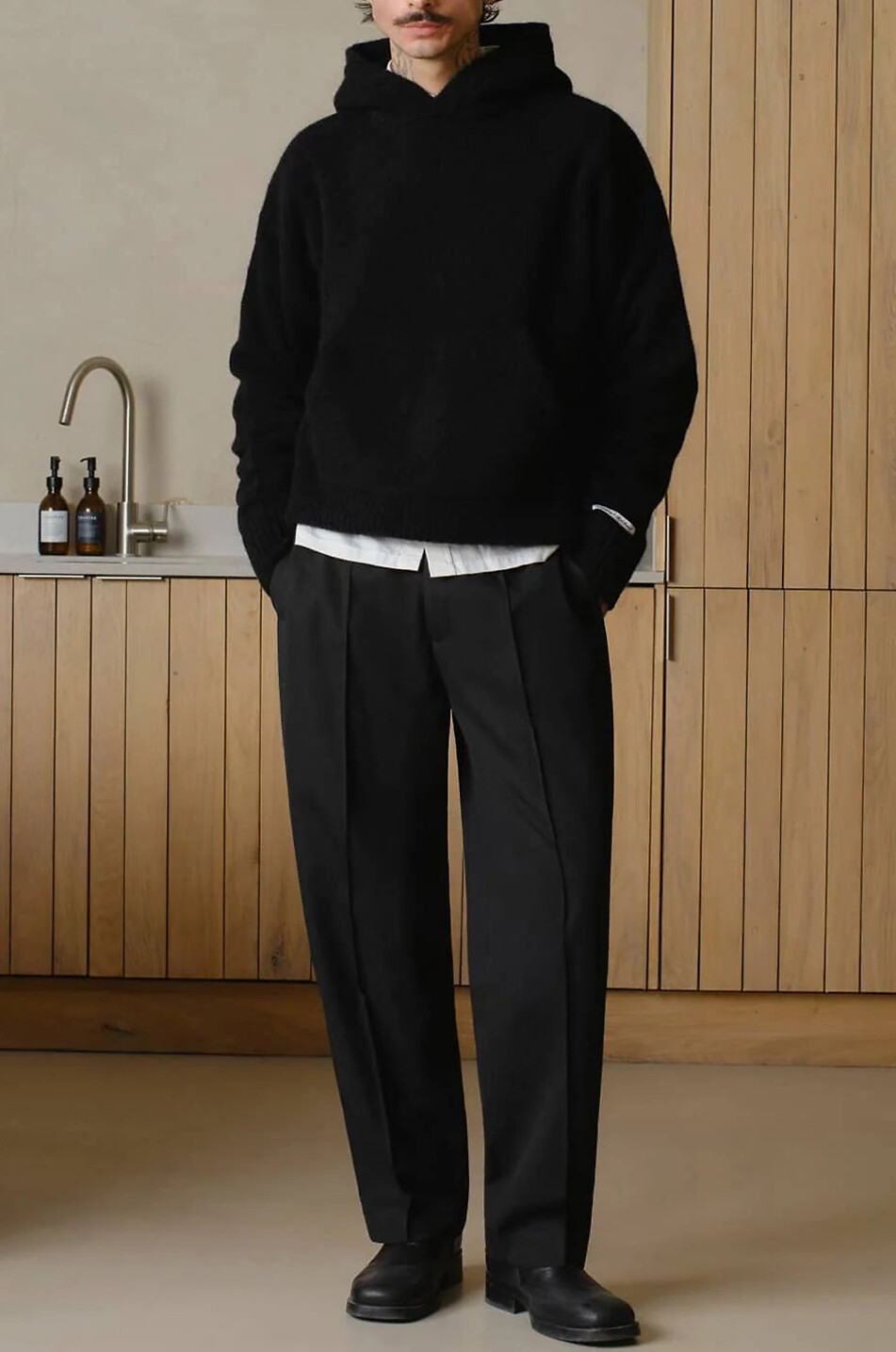 Everyday twill pleated trousers