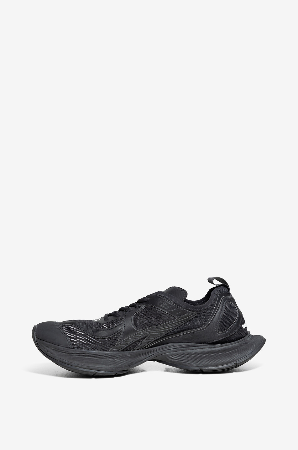 Circuit low-top mesh sneakers