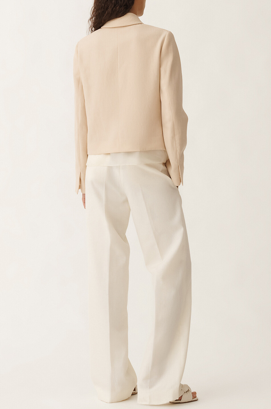 Wool blend canvas boxy suit jacket with organza trim