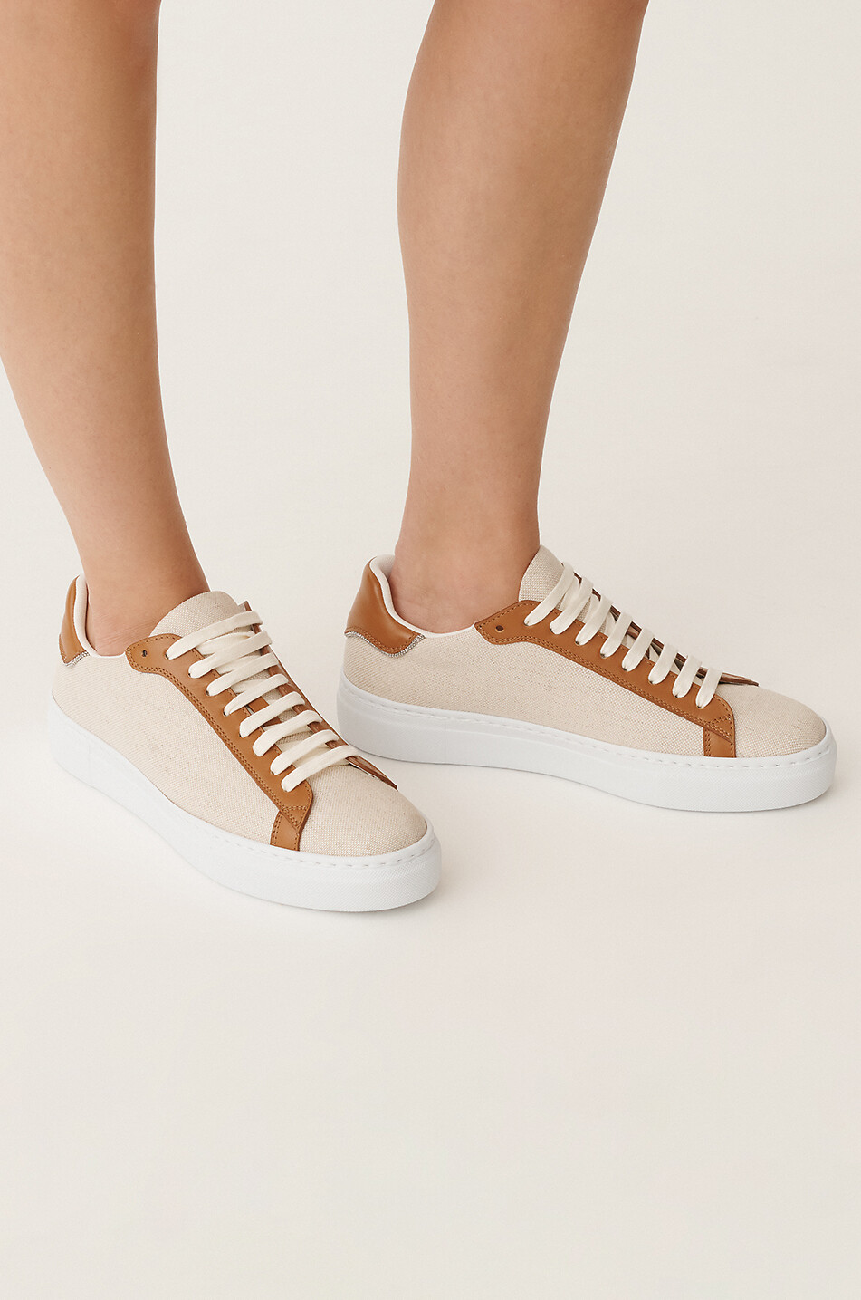 Punto Luce low-top lace-up grained leather sneakers Punto Luce low-top lace-up grained leather sneakers