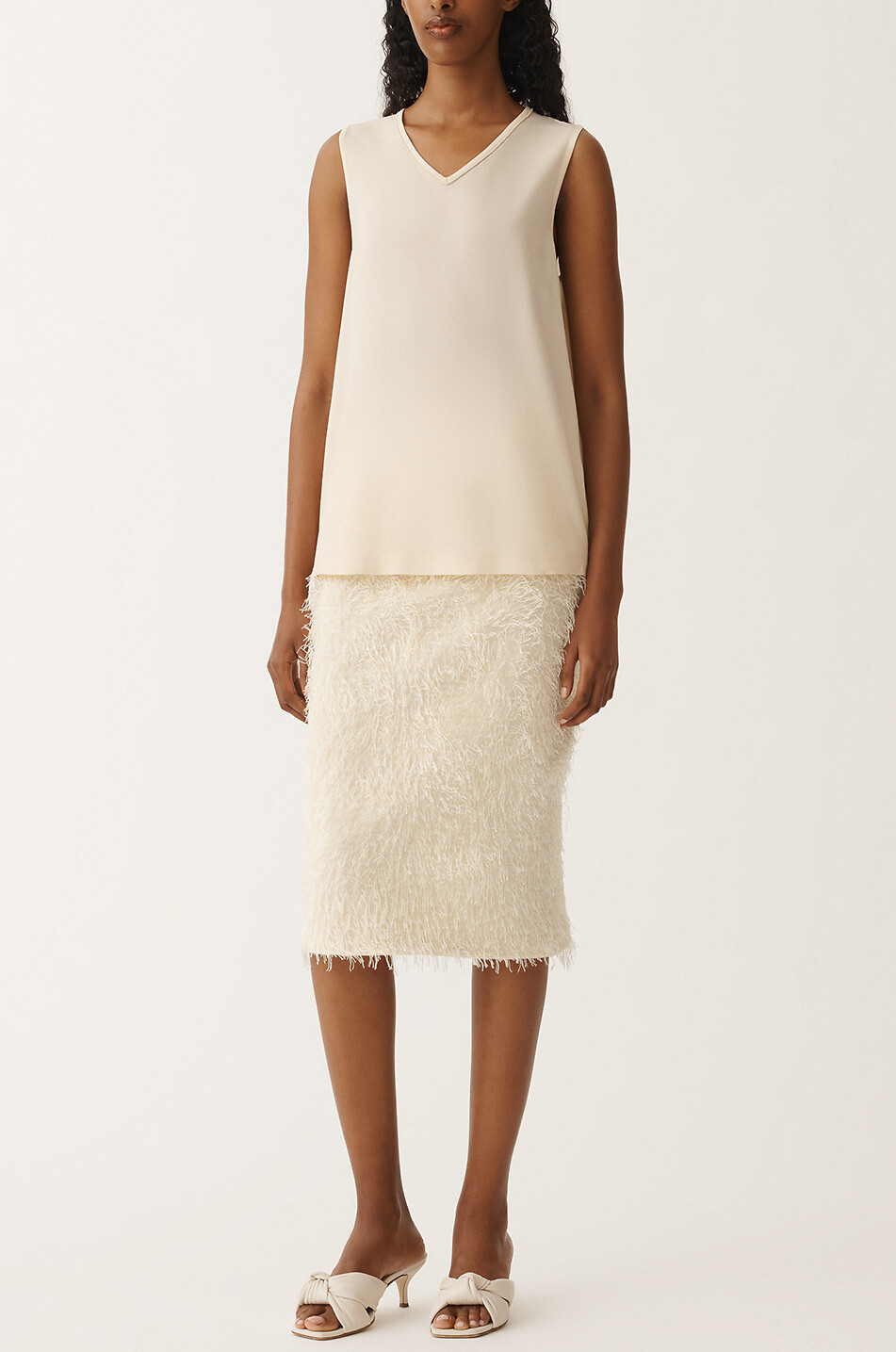 FABIANA FILIPPI Top sans manches à col V en crêpe Filo Diamanté Femme JAUNE CLAIR 3