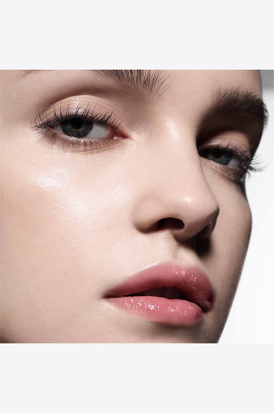 VB BEAUTY Nährender Lippengloss Posh Balm - Fleur Damen Farblos 4